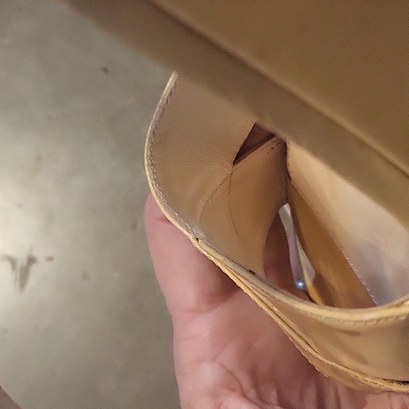 Prada Italy light yellow patent leather wedge heels shoes 37 6.5 - Picture 13 of 13